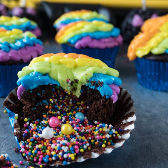 Pinata Cupcakes