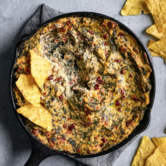 Vegan Spinach Artichoke Dip