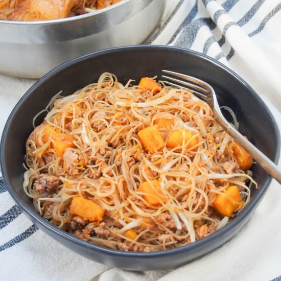 Taiwanese pumpkin rice noodles