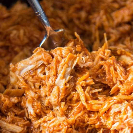 Slow Cooker Pulled Chicken