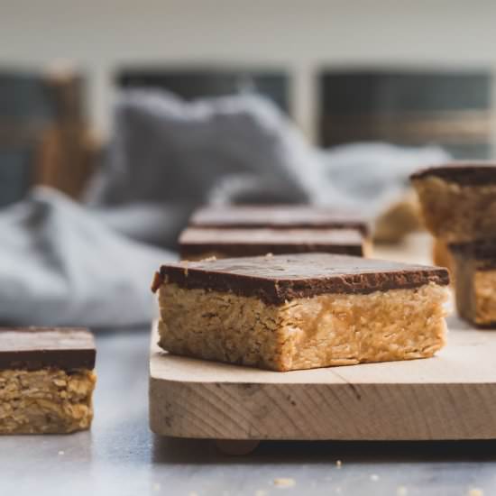 Peanut Butter Choc Oat Squares
