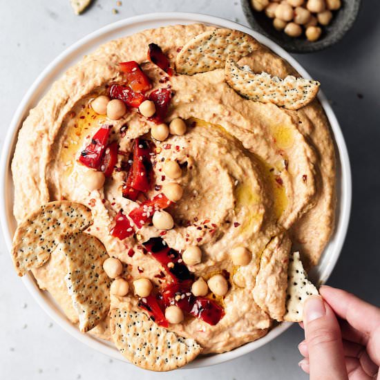 Spicy Roasted Red Pepper Hummus