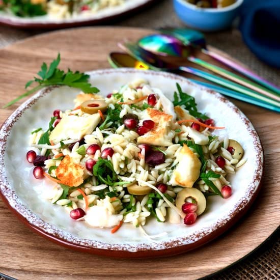 Orzo, halloumi and olive salad