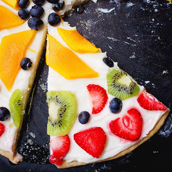 Fresh fruit pizza