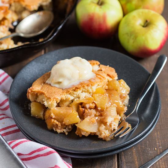 Apple Pie Skillet Cobbler