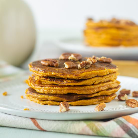 Grain Free Pumpkin Spice Pancakes