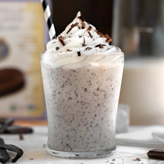 Dairy-Free Stracciatella Milkshakes