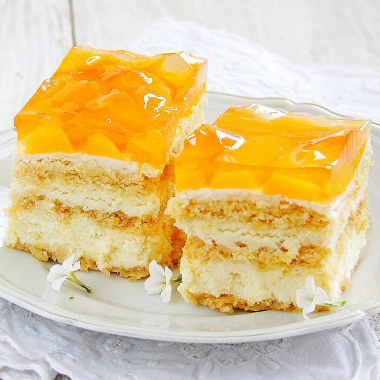cheesecake with jelly