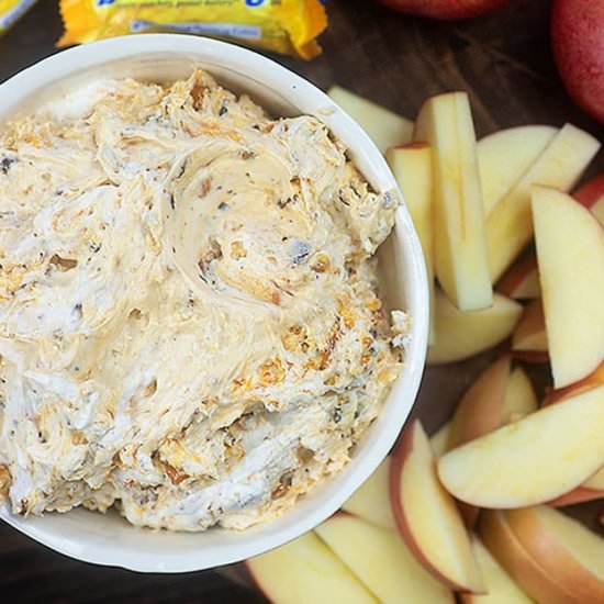 BUTTERFINGER FRUIT DIP