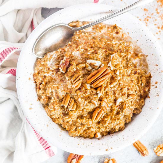 Healthy Pumpkin Pie Oatmeal