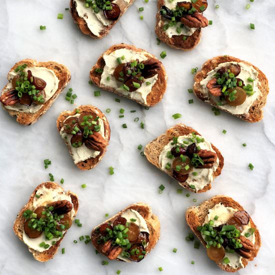 vegan grape & pecan crostini
