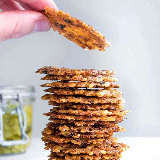 Pesto Parmesan Chips