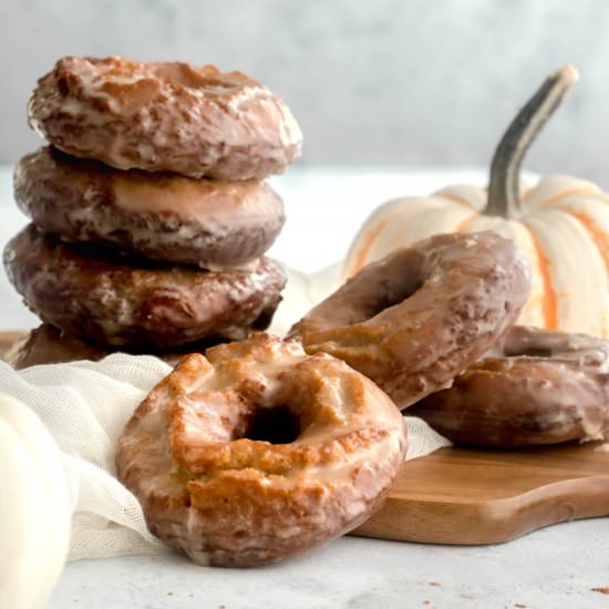 Pumpkin Spice Old-Fashioned Donuts