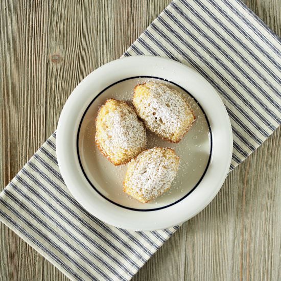 Maple Brown Sugar Madeleines