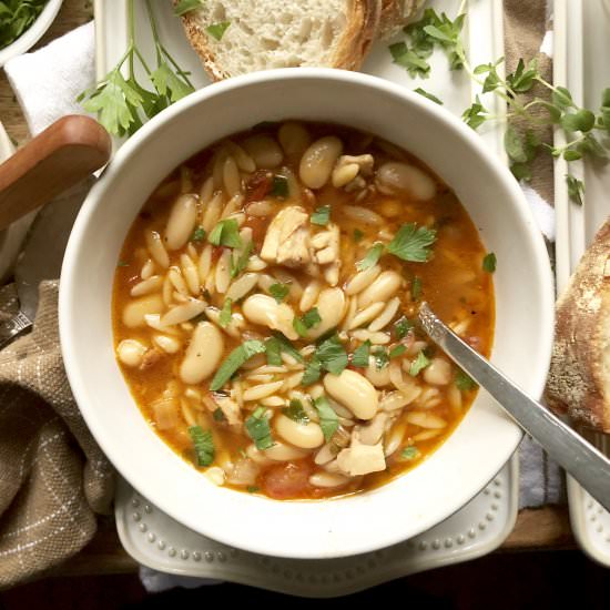 tuscan chicken & white bean soup