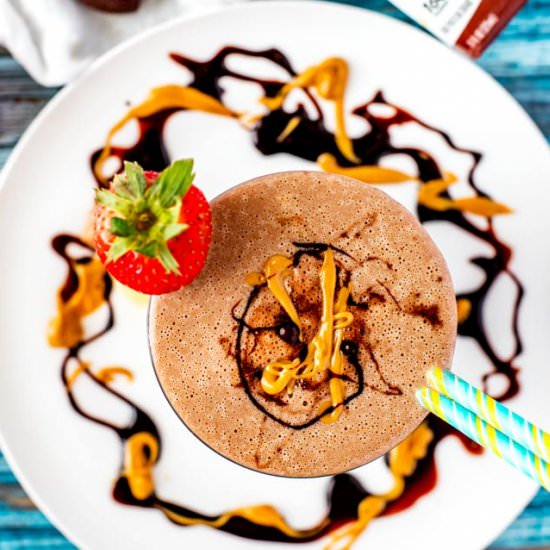 Chocolate Peanut Butter Smoothie