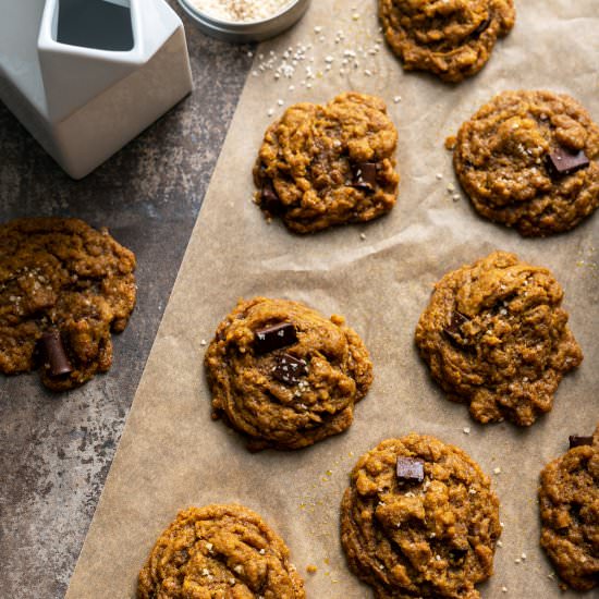 Soft-Batch Chocolate Chip Cookies
