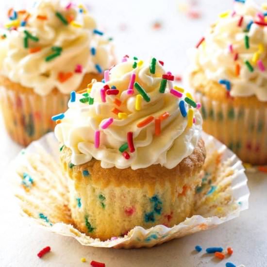 Funfetti Cupcakes