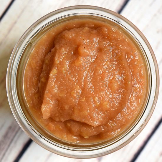 2 Ingredient Cinnamon Applesauce