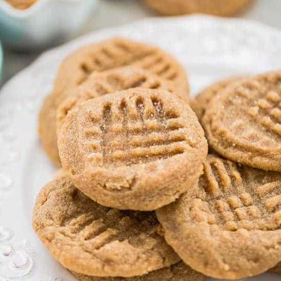 Low Carb Peanut Butter Cookies