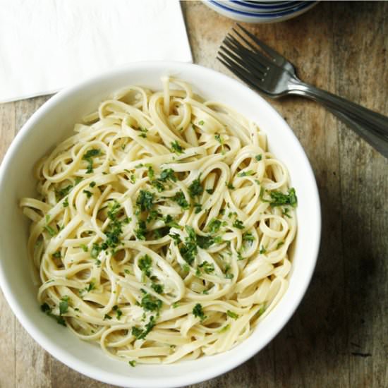 Roasted Garlic Fettuccine Alfredo