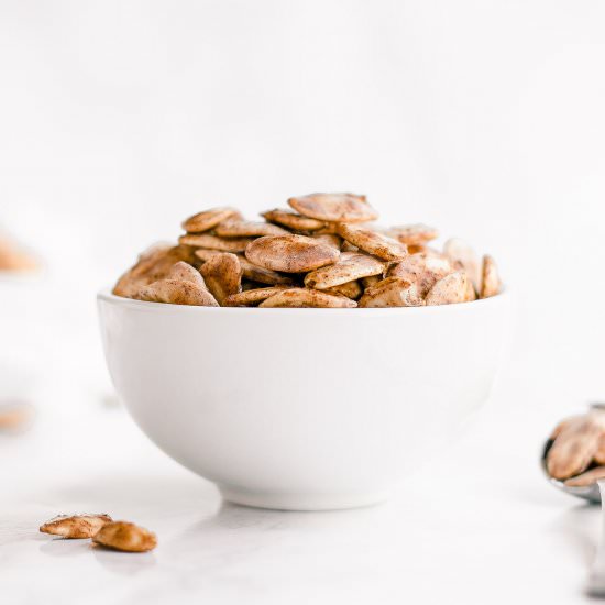 Pumpkin Spice Candied Pumpkin Seeds