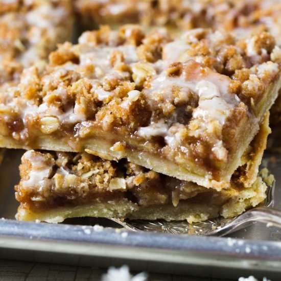 Apple Streusel Slab Pie