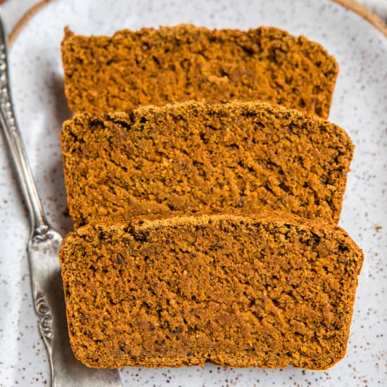 Fluffy Vegan Pumpkin Bread