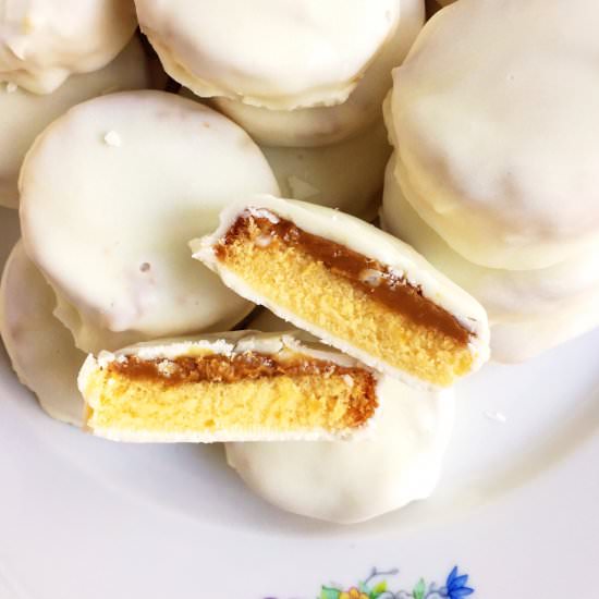 Cookie Butter Tasty Cakes