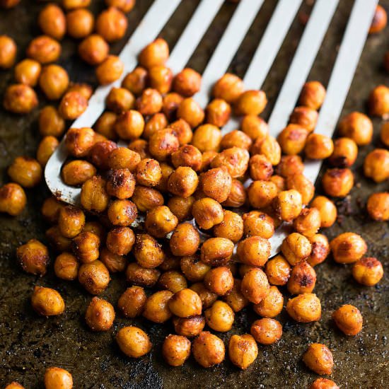Sriracha Roasted Chickpeas