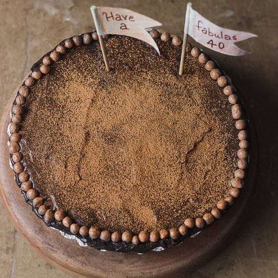 No Bake Chocolate Mousse Cake
