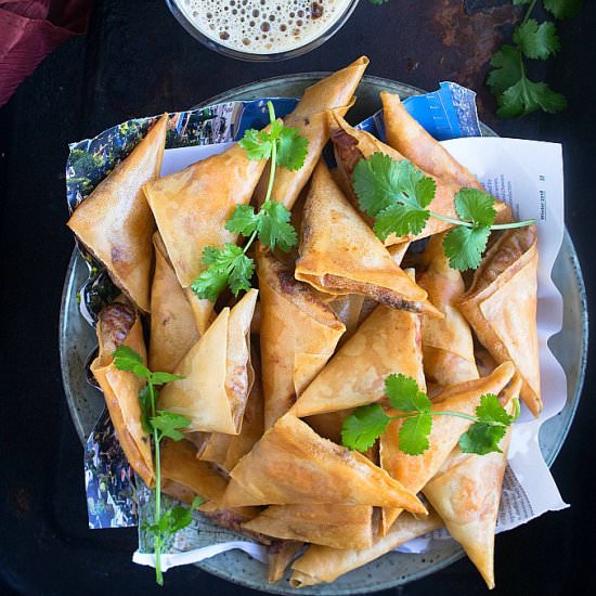 Butter Chicken Samosa