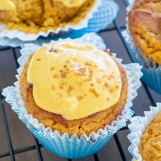 Keto Pumpkin Cream Cheese Muffin