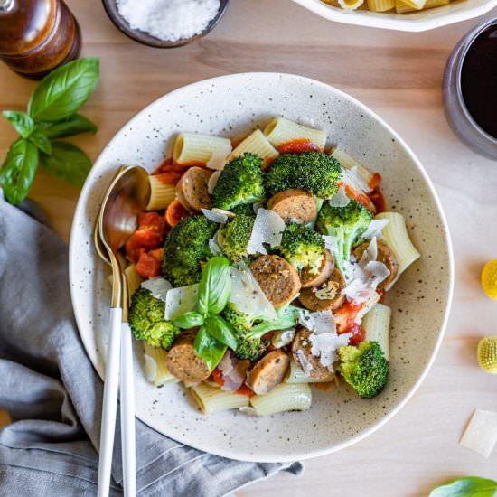 Sheet Pan Garlic Broccoli Pasta