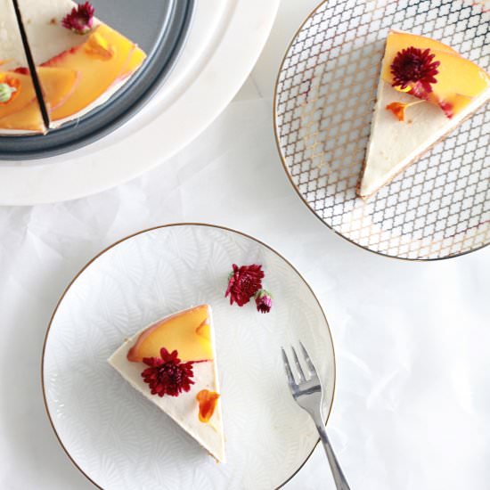 Ginger Peach Vegan Cheesecake