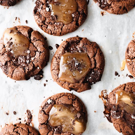 Vegan Chocolate Caramel Cookies