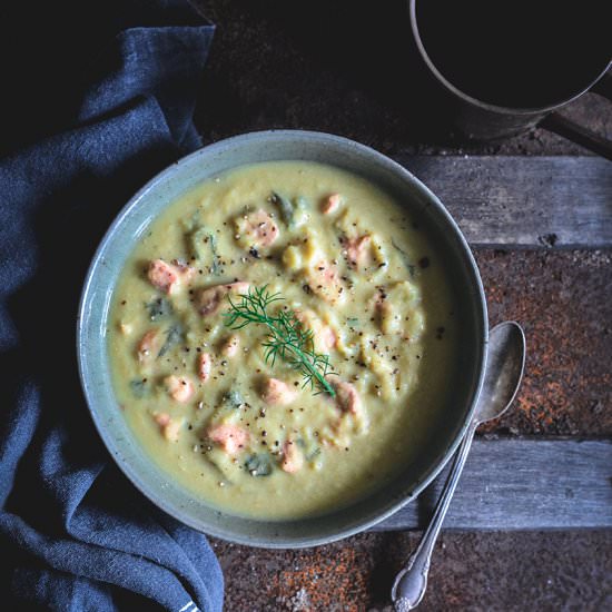 Cauliflower Salmon Chowder