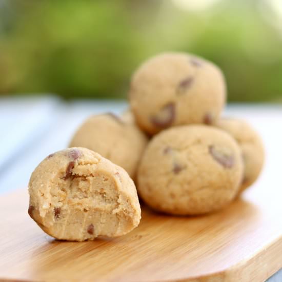 Cookie Dough Cheesecake Balls