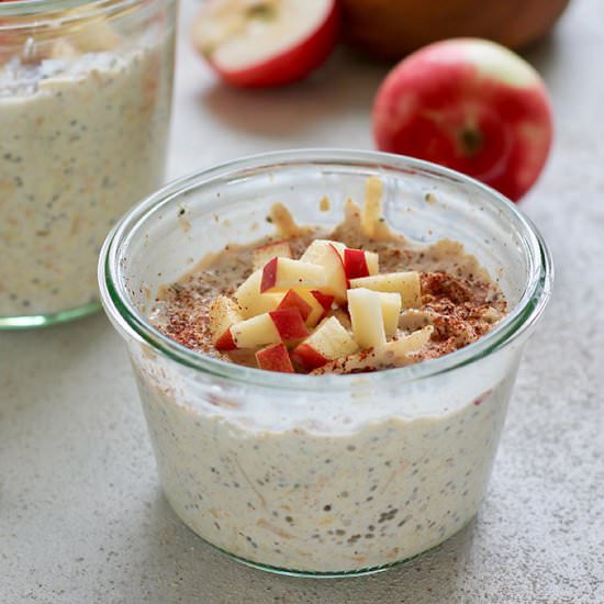 Apple Pie Overnight Oats