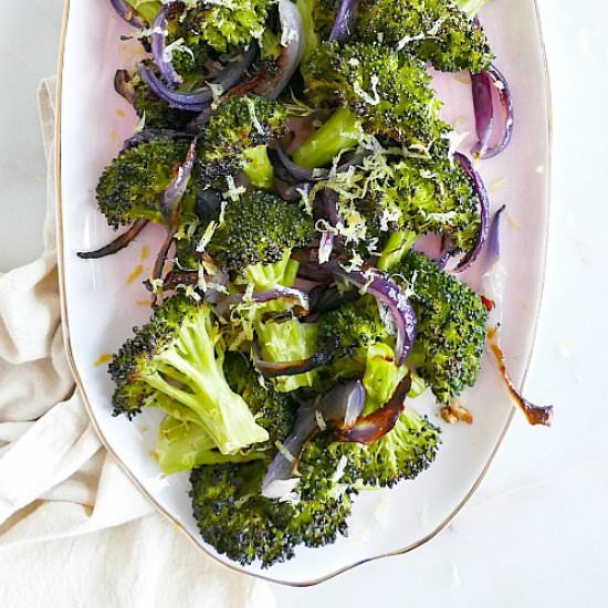Simple Charred Broccoli & Red Onion