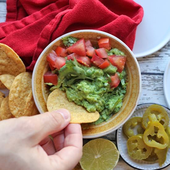 Quick & easy guacamole