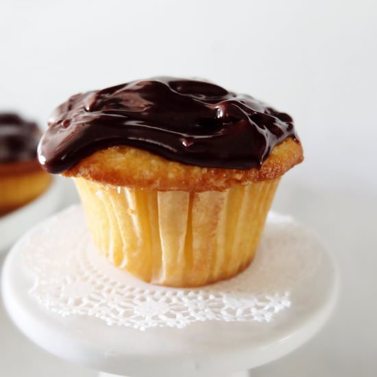 Boston Cream Pie Cupcakes