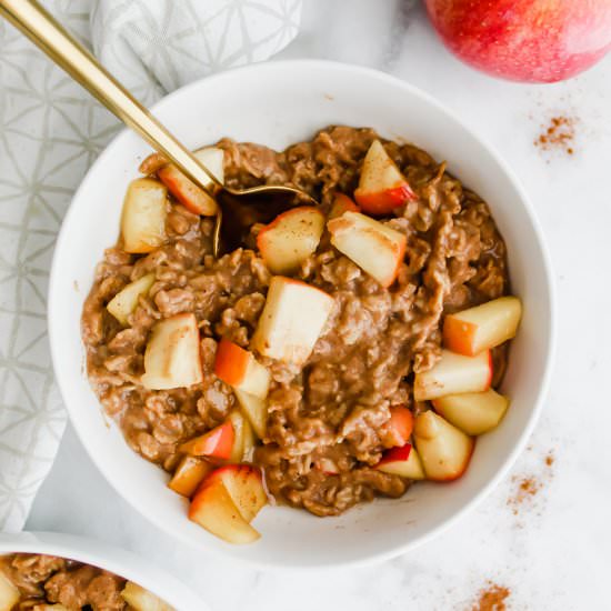 Chai Spiced Apple Oatmeal