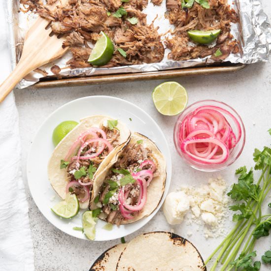 Slow Cooker Carnitas Tacos
