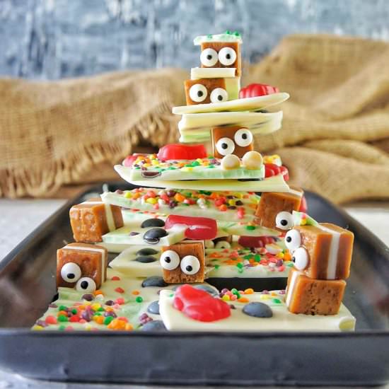 Halloween Bark (Graveyard)