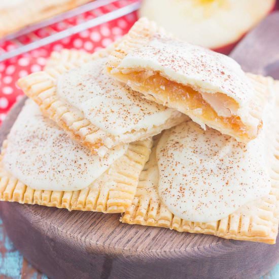 Apple Pie Pop Tarts
