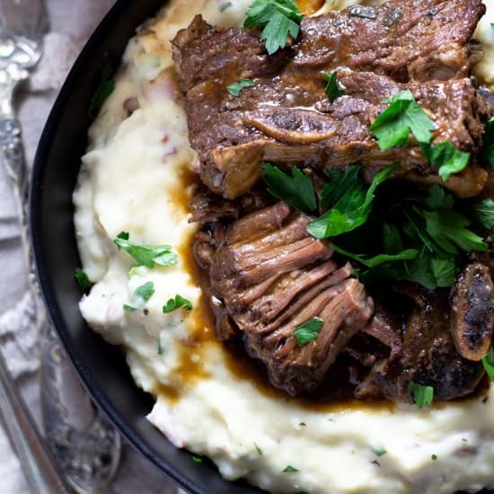 Slow Cooker Beer Braised Short Ribs