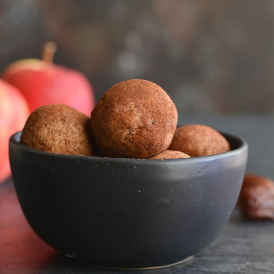 Apple Cinnamon PB Bites