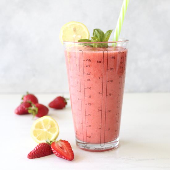 Glowing Skin Strawberry Smoothie