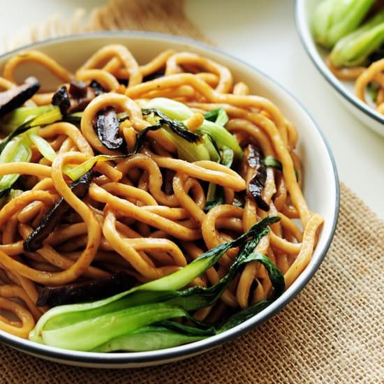Pan-Fried Shanghai Noodles